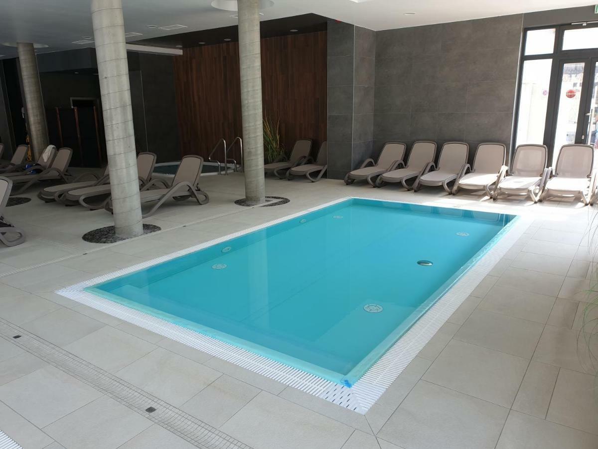 Apartament Z Basenem Laura Polanki Park Apartment Kołobrzeg Exterior foto