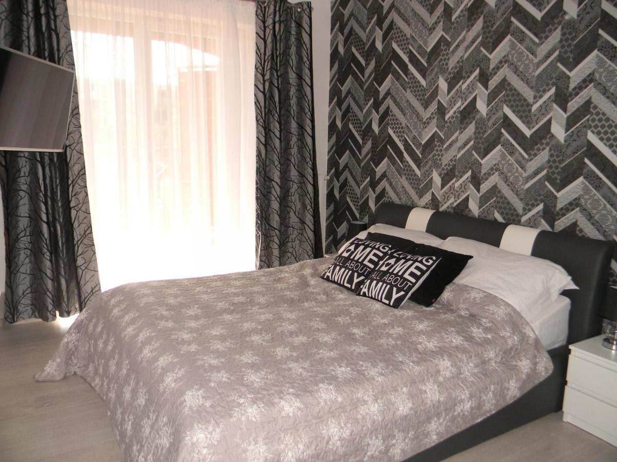Apartament Z Basenem Laura Polanki Park Apartment Kołobrzeg Exterior foto