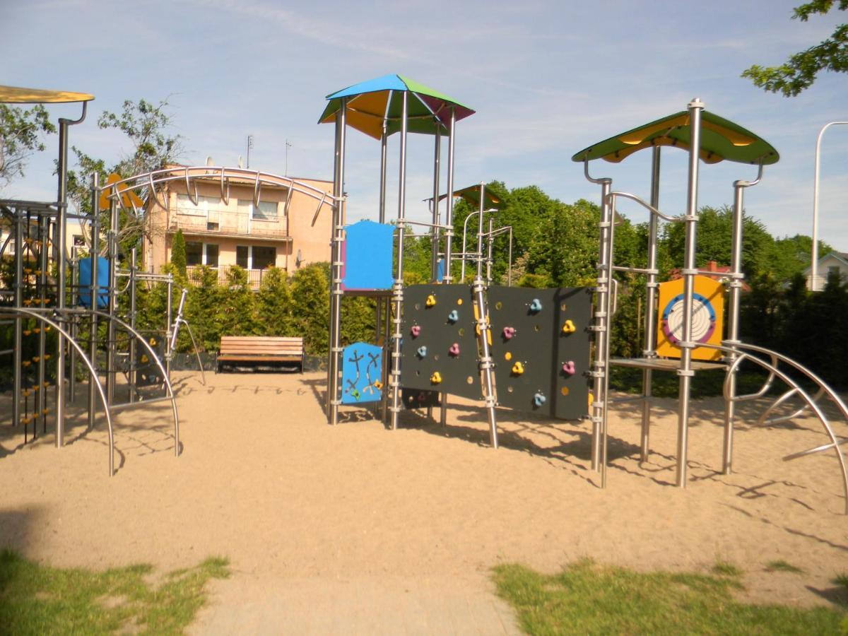 Apartament Z Basenem Laura Polanki Park Apartment Kołobrzeg Exterior foto